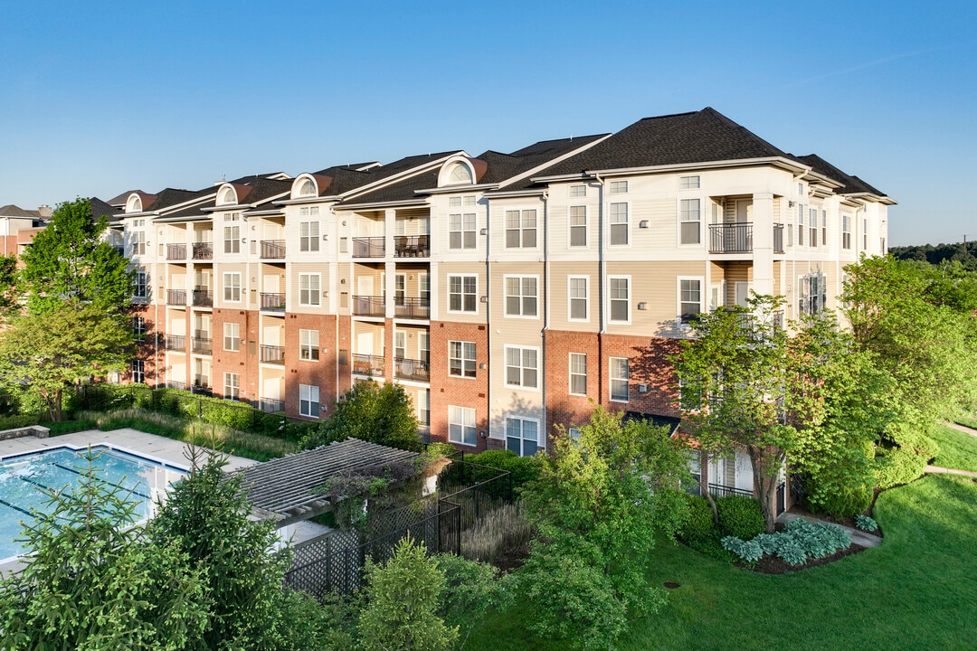 Chantilly Park Condos in Chantilly, VA - Building Photo