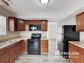 10333 Liverpool Way in Indianapolis, IN - Building Photo - Building Photo