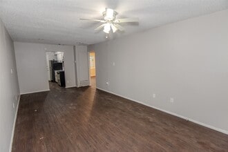 1639 Northwood St in Houston, TX - Foto de edificio - Building Photo