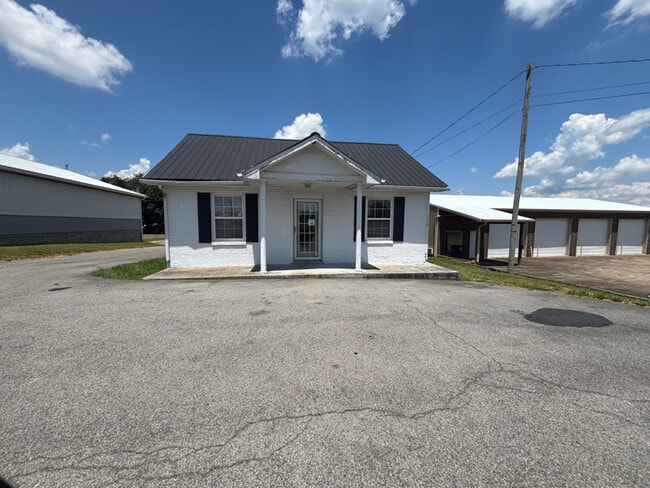 property at 402 College St