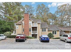 2026 River Heights Walk SE in Marietta, GA - Building Photo