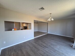 475 Caribbean Dr in Davenport, FL - Building Photo - Building Photo