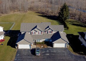 8679 Old Green Bay Rd in Pleasant Prairie, WI - Building Photo