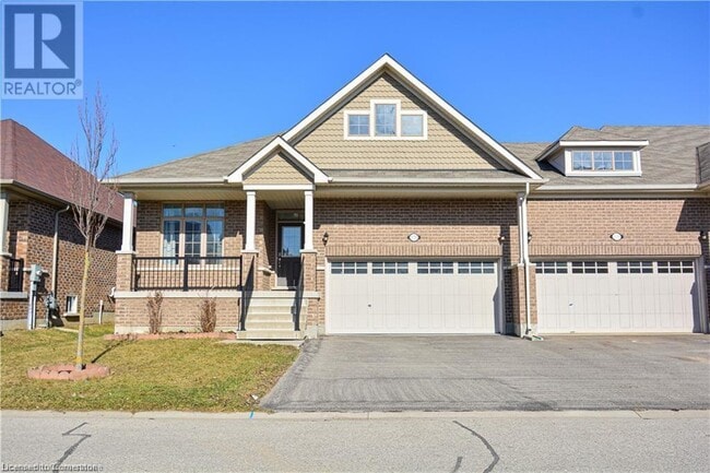 property at 520 Baldwin Cres