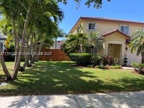 9044 SW 212th Ln in Cutler Bay, FL - Building Photo - Building Photo