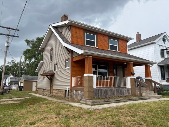 73 N Oakley Ave in Columbus, OH - Foto de edificio - Building Photo
