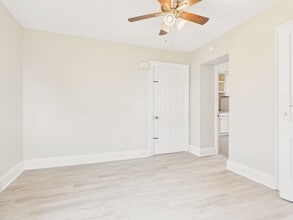 1213 Green St in Harrisburg, PA - Building Photo - Building Photo