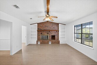 12 Corbin Ct in Niceville, FL - Building Photo - Building Photo