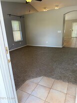 1695 W Macaw Dr in Chandler, AZ - Building Photo