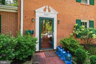 5801 Devonshire Dr in Bethesda, MD - Building Photo