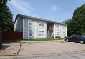 617-625 S Lakehurst Dr Apartments