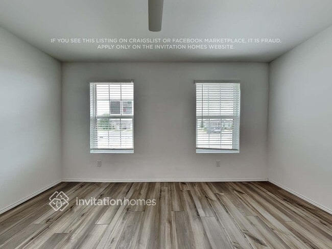 230 Br Vlg Wy in Princeton, TX - Foto de edificio - Building Photo