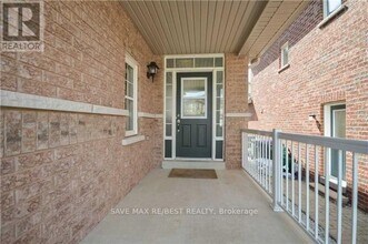 92 Silent Pond Crescent in Brampton, ON - Building Photo - Building Photo