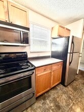 2500 Winding Creek Blvd in Clearwater, FL - Building Photo - Building Photo