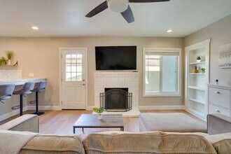 3901 W Compton Ave in Orange, CA - Building Photo - Building Photo