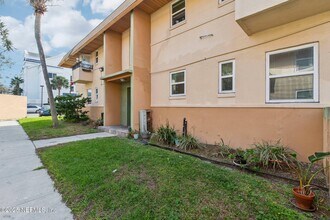 226 16th St N in Jacksonville Beach, FL - Building Photo - Building Photo