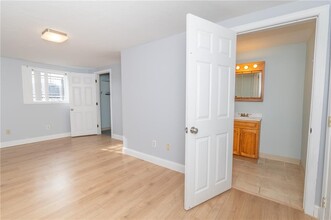 20 Hurdis St in North Providence, RI - Building Photo - Building Photo