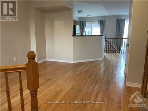 1577 Duplante Ave in Ottawa, ON - Building Photo - Building Photo