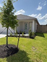 14234 Northern Pintail Ct in Splendora, TX - Building Photo