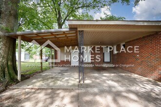 104 Edinburgh Dr in Athens, AL - Building Photo - Building Photo