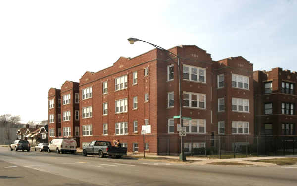 7556 S Eggleston Ave in Chicago, IL - Building Photo - Building Photo