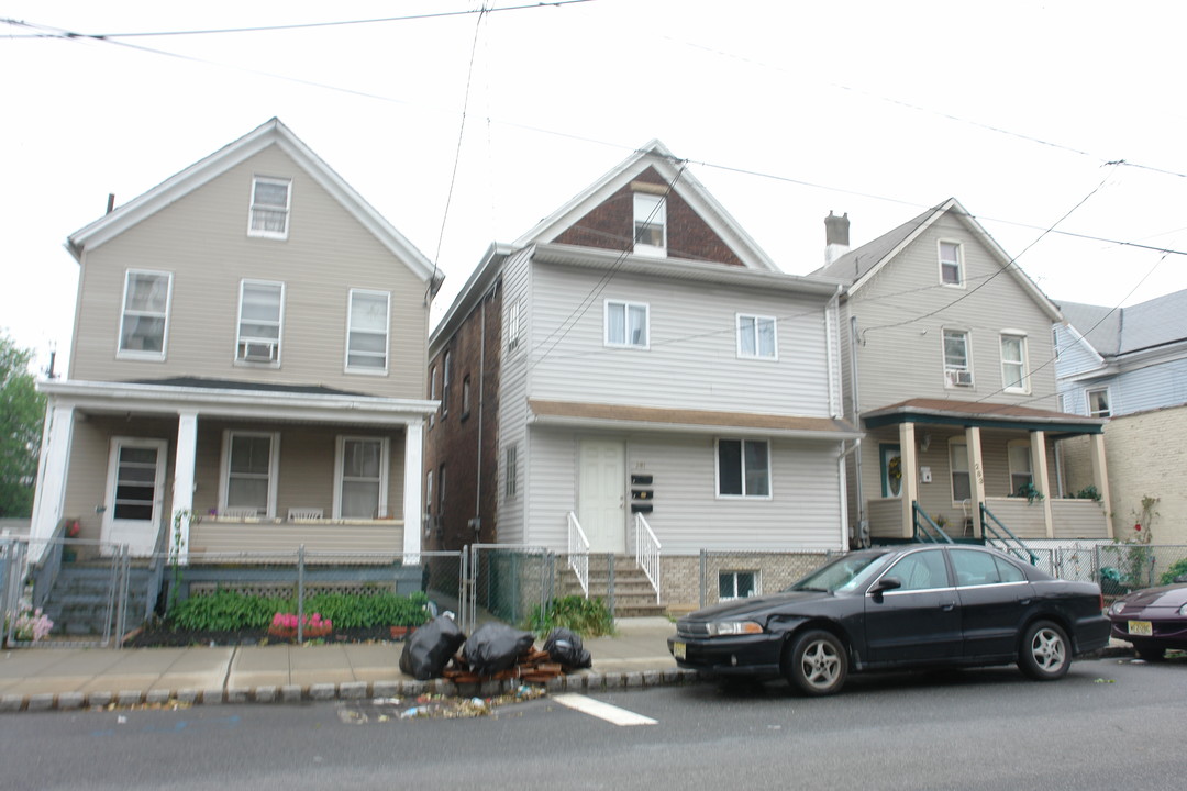 281 Washington St in Perth Amboy, NJ - Building Photo