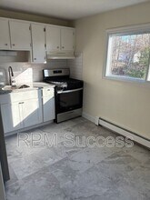 797 Tucker Rd in Dartmouth, MA - Building Photo - Building Photo