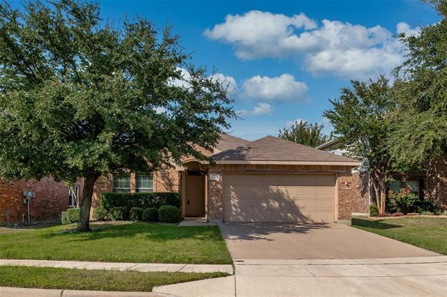 4405 Blooming Ct in Fort Worth, TX - Building Photo