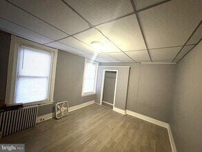 3412 N Front St in Philadelphia, PA - Foto de edificio - Building Photo