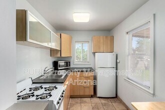 912 E Montebello Ave in Phoenix, AZ - Building Photo - Building Photo