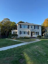 48 Grant St, Unit 1 in North Attleboro, MA - Building Photo - Building Photo