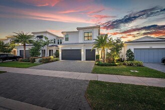 13526 Artisan Cir in Palm Beach Gardens, FL - Building Photo - Building Photo