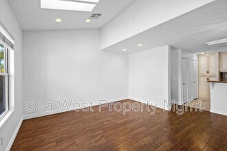 12614 Carmel Country Rd in San Diego, CA - Building Photo - Building Photo