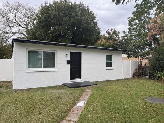 property at 1718 Guinyard Way