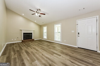 196 Pine Branch Dr in Stockbridge, GA - Building Photo - Building Photo