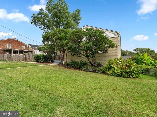 property at 6095 Wilson Blvd
