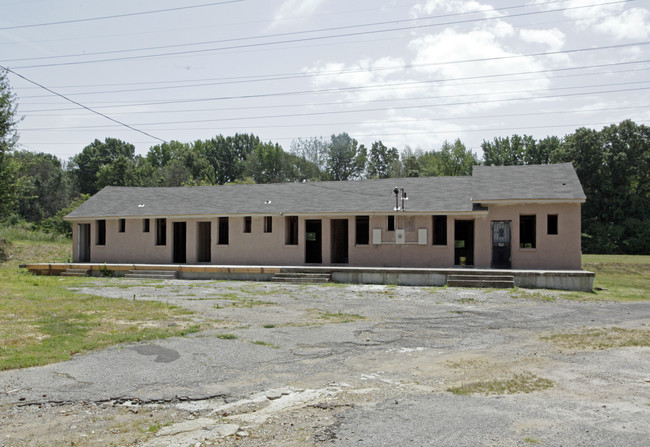 1365 Dunn Rd in Memphis, TN - Building Photo - Building Photo