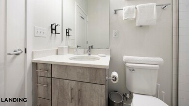 3022 Zuni St, Unit 304 in Denver, CO - Building Photo - Building Photo