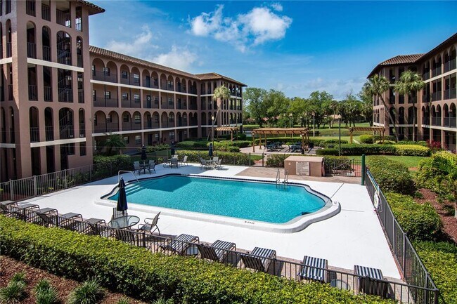 property at 6100 Gulfport Blvd S