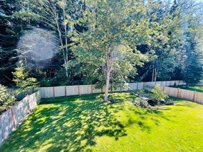 803 Lauren St in Coupeville, WA - Building Photo - Building Photo