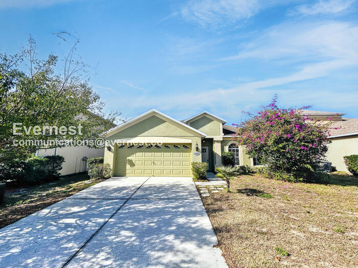7709 Armonk Ln in Wesley Chapel, FL - Building Photo