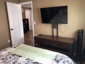 543 N Broadway St, Unit 543 in Estacada, OR - Building Photo - Building Photo