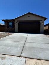 16695 W Chama Dr in Surprise, AZ - Foto de edificio - Building Photo