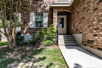 1507 Mourning Dove in San Antonio, TX - Building Photo - Building Photo