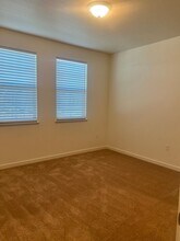 741 Skyler Ct, Unit 2 in Merced, CA - Building Photo - Building Photo