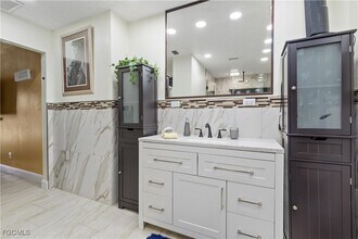 2008 NE 15th St in Cape Coral, FL - Building Photo - Building Photo