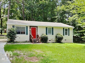 3421 Rocky Pine Ct in Stonecrest, GA - Building Photo