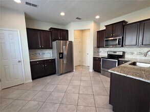 1069 Pavia Dr in Apopka, FL - Building Photo - Building Photo