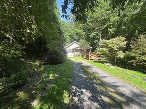 1890 Buff Creek Rd in Sylva, NC - Building Photo - Building Photo
