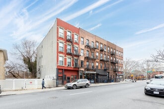 332 Marcus Garvey Blvd in Brooklyn, NY - Building Photo - Building Photo